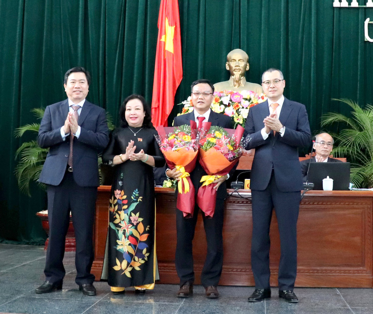 Phú Yên bầu bổ sung 1 phó chủ tịch UBND tỉnh - Ảnh 1.