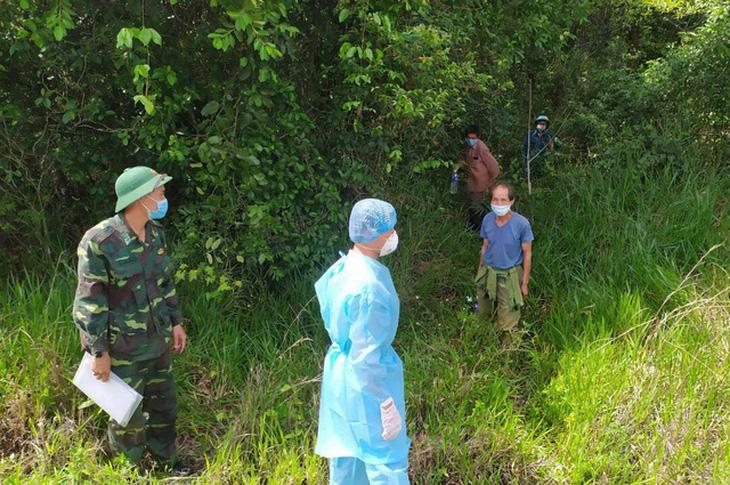 Đề nghị khởi tố 2 người vượt biên, nghi sang Campuchia... săn bắn - Ảnh 1.