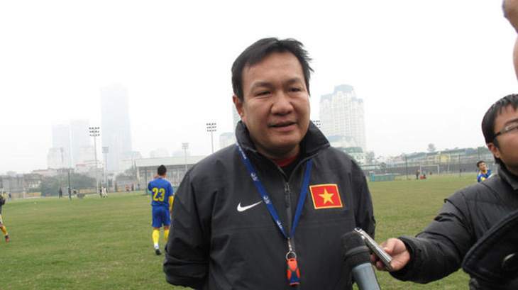 Ông Hoàng Văn Phúc làm giám đốc kỹ thuật kiêm HLV tạm quyền CLB Hà Nội - Ảnh 1.