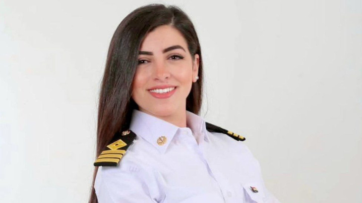 Nữ thuyền trưởng Ai Cập bị vu oan làm cho tàu Ever Given mắc cạn - Ảnh 1.