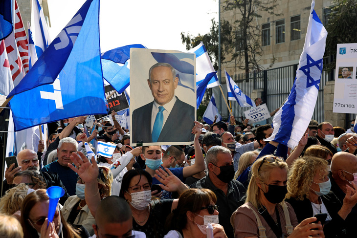 Thủ tướng Israel Netanyahu gọi cáo buộc tham nhũng là âm mưu đảo chính - Ảnh 2.