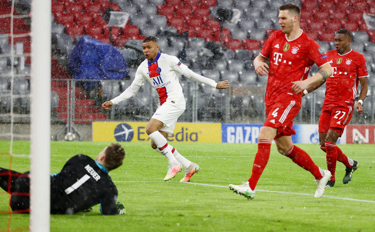 PSG thắng Bayern trong bộ phim bom tấn tôn vinh Mbappe - Ảnh 4.