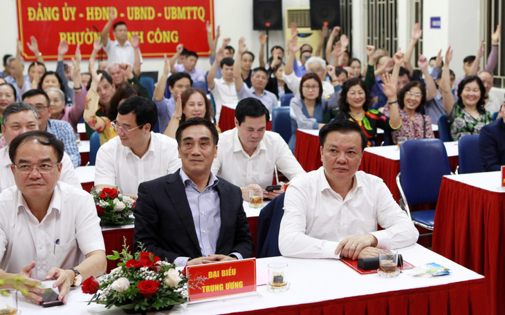 Cử tri tín nhiệm Bí thư thành ủy Hà Nội Đinh Tiến Dũng ứng cử đại biểu Quốc hội