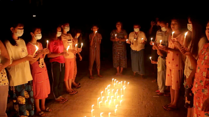 Xung đột tiếp diễn tại Myanmar, thêm 11 người biểu tình thiệt mạng - Ảnh 1.