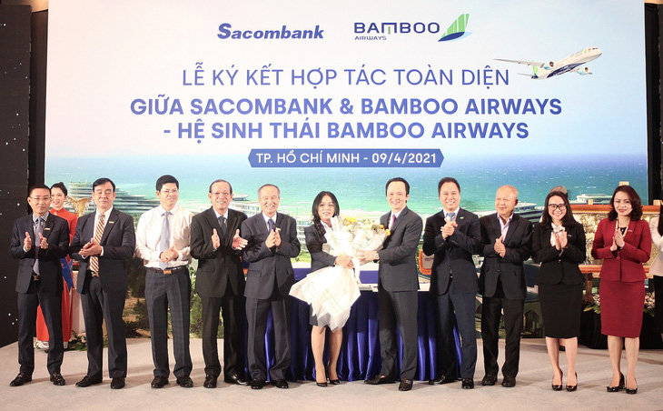 Chủ tịch Sacombank tại lễ ký hợp tác toàn diện với Bamboo Airways: ‘Hai thương hiệu, triệu giá trị’ - Ảnh 2.