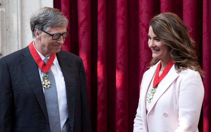 Bà Melinda Gates tính ly dị từ 2019 vì ông Bill Gates quen tỉ phú phóng đãng Epstein