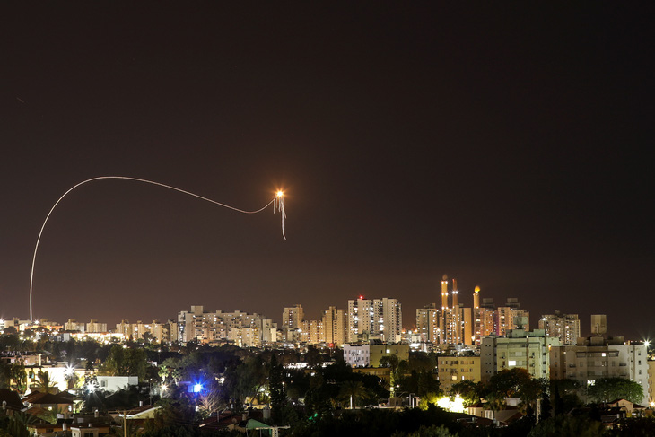 Mỹ chạy đua tìm cách tháo gỡ xung đột Israel - Palestine - Ảnh 1.