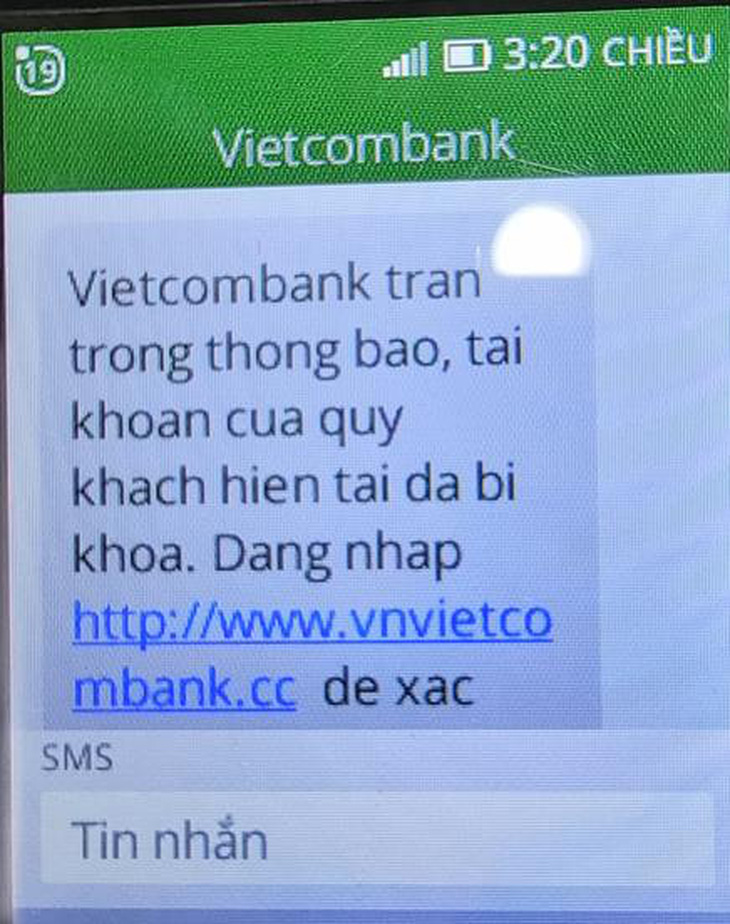 Cảnh báo mạo danh tin nhắn của Vietcombank chiếm đoạt tiền của khách - Ảnh 1.