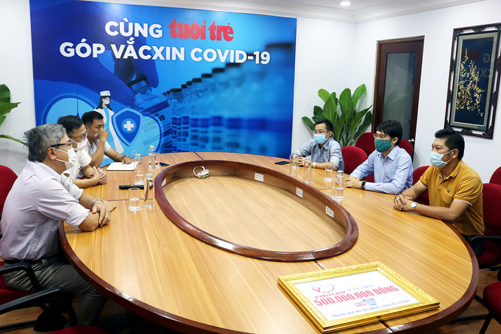 Hơn 25.000 tỉ đồng tiêm vắc xin COVID-19: Kêu gọi sự chung tay - Ảnh 1.