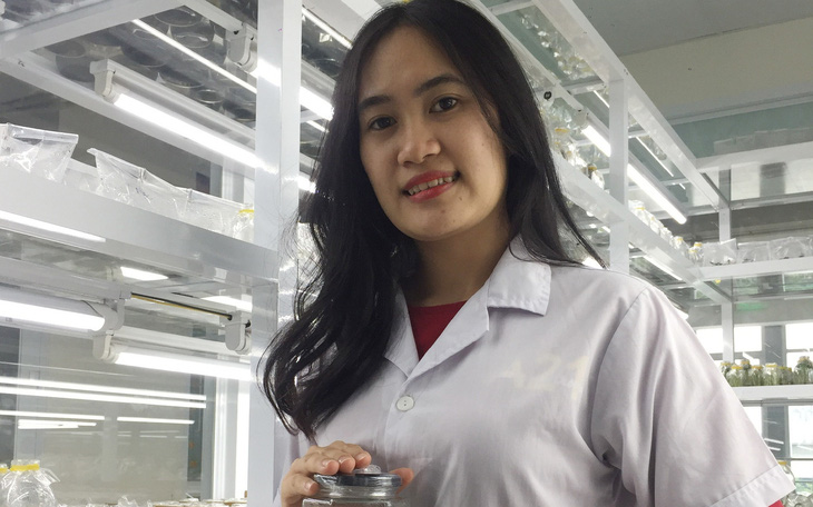 Nữ sinh viên chế tạo nước thảo dược