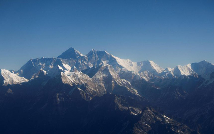 Người phụ nữ chinh phục đỉnh Everest nhanh nhất thế giới