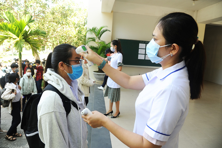 Quảng Nam yêu cầu khai báo y tế với trẻ mầm non, học sinh, sinh viên - Ảnh 1.