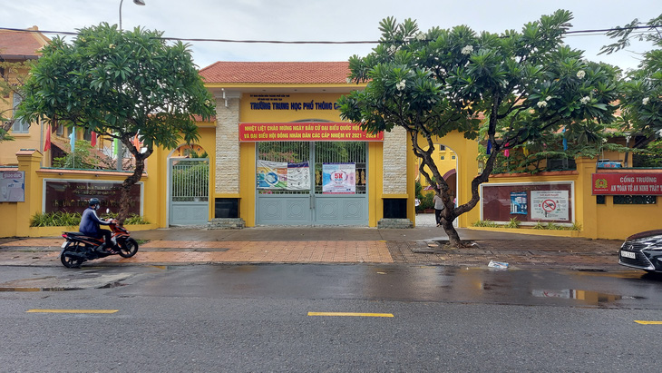 Các trường ở Cần Thơ, Bình Thuận phải thi học kỳ 2 xong trước ngày 15-5 - Ảnh 2.