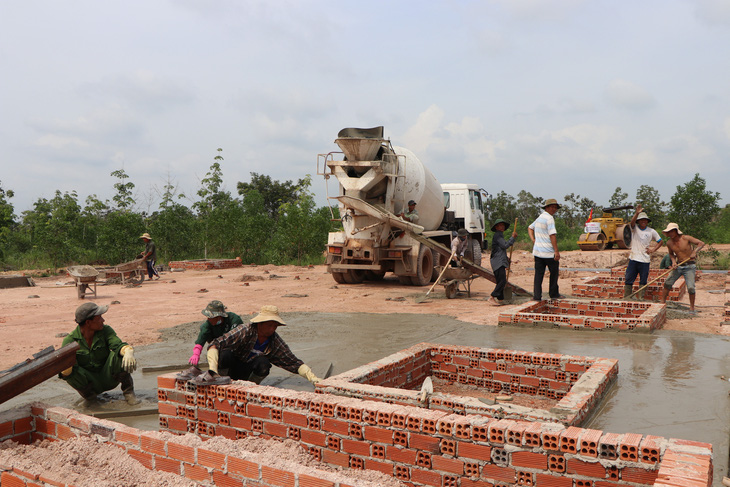 Bình Phước khởi công cụm công trình lưu niệm hành trình cứu nước của Thủ tướng Hun Sen - Ảnh 2.