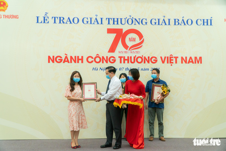 Cơ hội cuối cùng cho công nghiệp ôtô Việt Nam? đoạt giải A giải báo chí 70 năm ngành công thương - Ảnh 1.