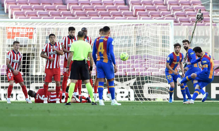 Barca chia điểm với Atletico Madrid ở trận chung kết sớm - Ảnh 1.