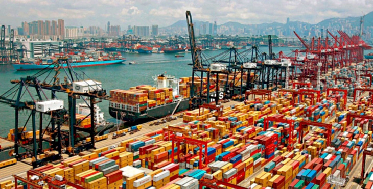 Cước vận chuyển container từ châu Á sang châu Âu vượt ngưỡng 10.000 USD - Ảnh 1.