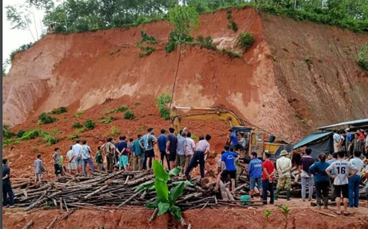 Sạt lở đất sau mưa lớn ở Yên Bái, một phụ nữ tử vong