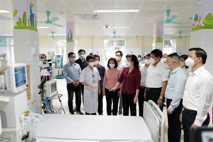 Đưa vào hoạt động Trung tâm ICU điều trị bệnh nhân COVID-19 nặng tại Bắc Ninh - Ảnh 1.