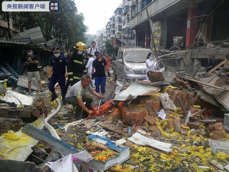 Nổ lớn ở Trung Quốc: 12 người chết, 138 người bị thương - Ảnh 1.