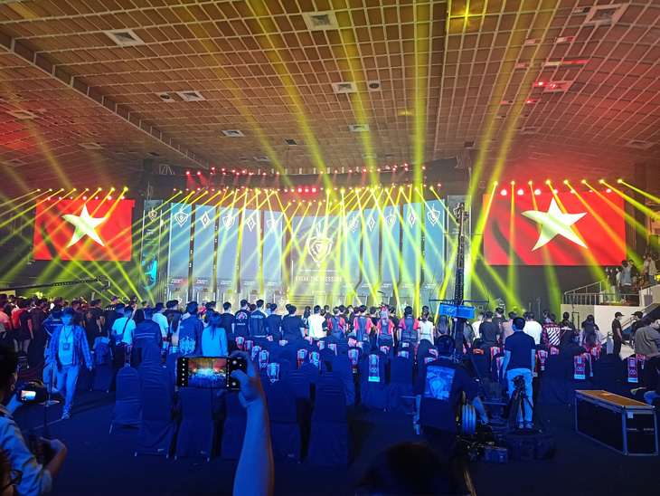 18 triệu người Việt chơi thể thao điện tử eSports - Ảnh 1.