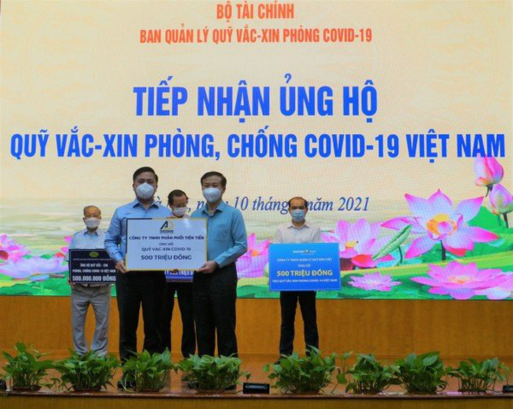 Công ty TNHH Phân Phối Tiên Tiến ủng hộ 500 triệu đồng Quỹ vaccine phòng chống COVID-19 - Ảnh 1.