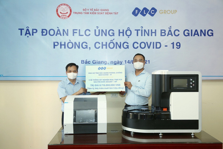 Tập đoàn FLC tặng Bắc Giang ba hệ thống xét nghiệm COVID-19 - Ảnh 1.