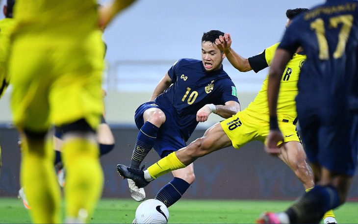 Video: Thái Lan thất bại trước Malaysia ở lượt trận cuối vòng loại thứ 2 World Cup 2022