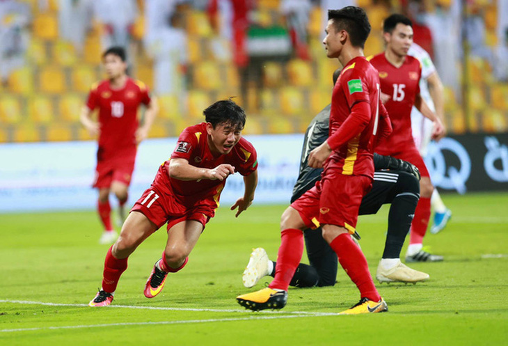 Đội tuyển Việt Nam được thưởng 3 tỉ đồng sau trận đấu với UAE - Ảnh 1.