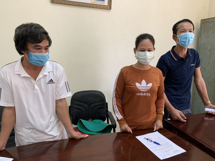 Khởi tố 3 người dùng sà lan đưa người từ Campuchia về trái phép - Ảnh 1.