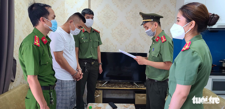 Bắt người Trung Quốc bị xử phạt tại Hải Phòng xong trốn vào Đà Nẵng ở trái phép - Ảnh 1.
