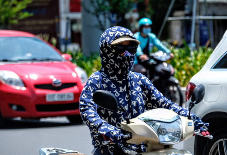 Bắc Bộ và Trung Bộ nắng nóng 40 độ C trong hai ngày cuối tuần - Ảnh 1.