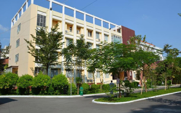 Bệnh viện Phạm Ngọc Thạch tách đôi, một nửa phục vụ điều trị COVID-19