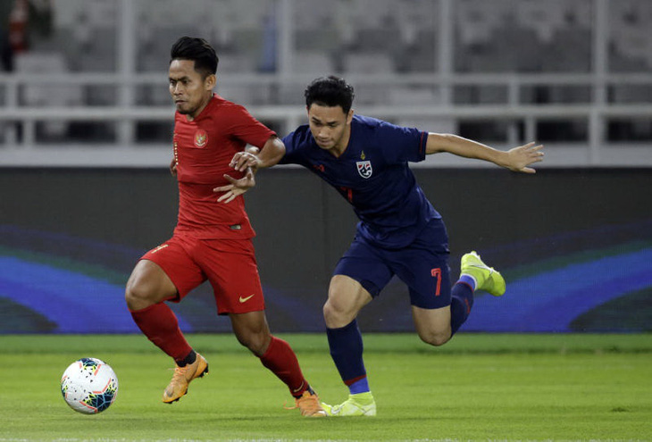 Vòng loại World Cup 2022: Tuyển Việt Nam xem đối thủ vào trận - Ảnh 1.