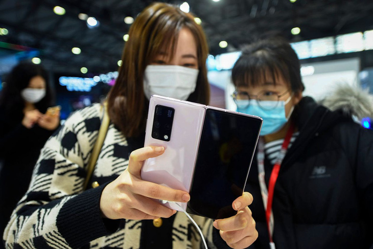 Hệ điều hành Huawei sẽ chạy trên nhiều smartphone ở châu Á - Ảnh 1.