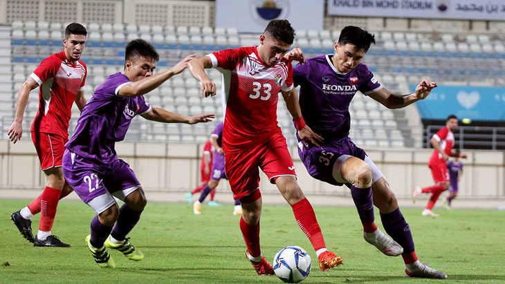 Giao hữu Việt Nam - Jordan 1-1: Thu hoạch bổ ích cho ông Park - Ảnh 1.