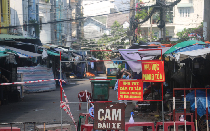 TP.HCM: 47 ca COVID-19 liên quan chợ Sơn Kỳ