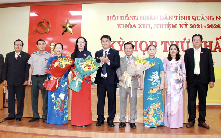 Bà Bùi Thị Quỳnh Vân tái đắc cử chủ tịch HĐND tỉnh Quảng Ngãi