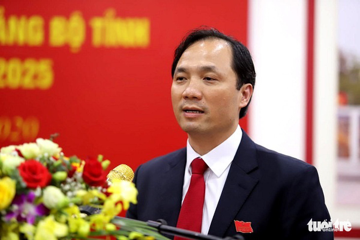 Ông Hoàng Trung Dũng tái đắc cử chủ tịch HĐND tỉnh Hà Tĩnh - Ảnh 1.