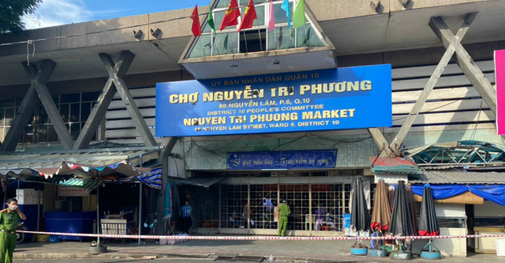 Tìm người từng đến chợ Nguyễn Tri Phương do có ca COVID-19 - Ảnh 1.
