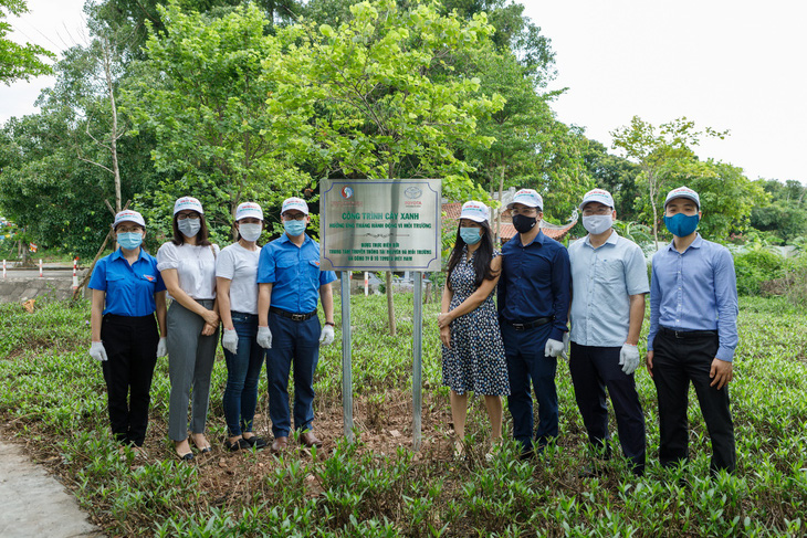 Toyota Việt Nam trồng cây hưởng ứng tháng hành động vì môi trường - Ảnh 1.