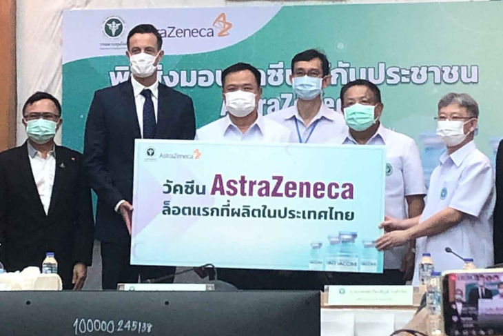Thái Lan nhận lô vắc xin AstraZeneca nội địa đầu tiên - Ảnh 1.