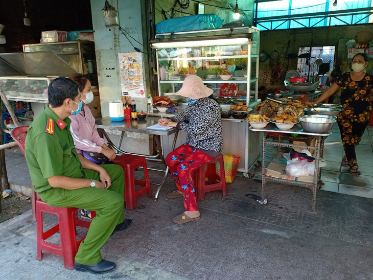 Tiền Giang tạm đóng cửa hàng quán dọc các quốc lộ về miền Tây - Ảnh 1.