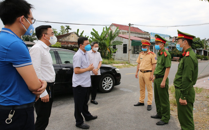 7 ca COVID-19, Hà Tĩnh tạm dừng hội nghị, hội thảo, sự kiện