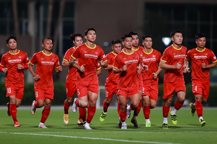Mời bạn đọc theo dõi trận Việt Nam - Indonesia và dự đoán Cầu thủ Việt Nam xuất sắc nhất trận - Ảnh 1.