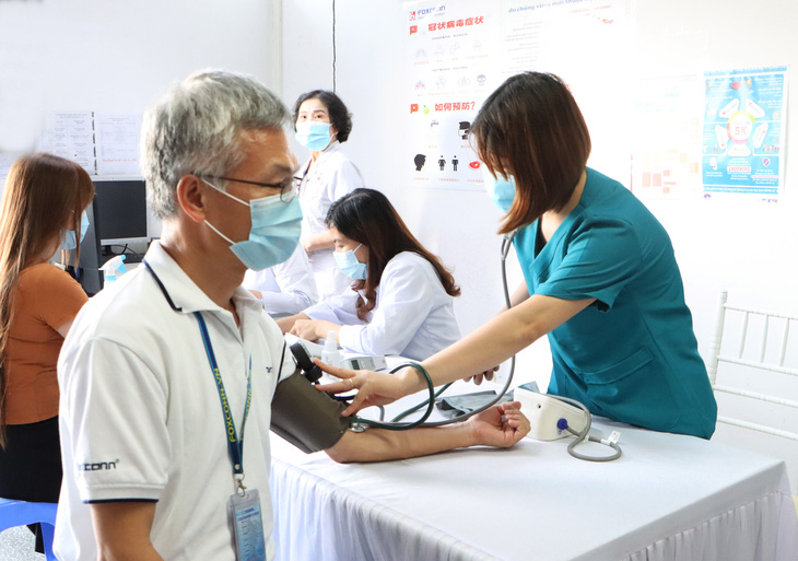 Chùm 7 ca mắc COVID-19 trong Công ty AAC ở Bắc Ninh ủ bệnh từ trước - Ảnh 1.