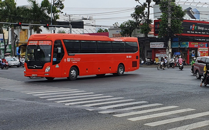 Cần Thơ mở lại 48 tuyến xe khách liên tỉnh và 12 bến đò nối Vĩnh Long, Đồng Tháp