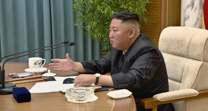 Ông Kim Jong Un giảm cân? - Ảnh 1.