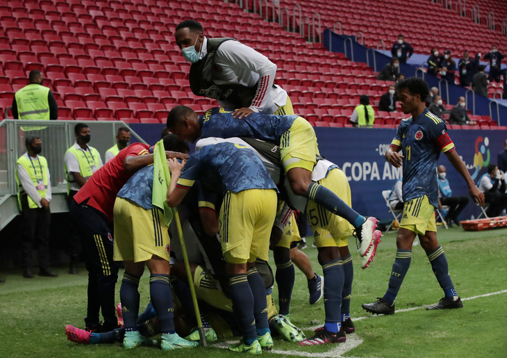Luis Diaz ghi bàn phút 90+4 giúp Colombia giành hạng 3 ở Copa America - Ảnh 1.