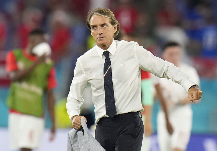 HLV tuyển Ý Roberto Mancini: Chung kết chưa đủ, phải thắng tuyển Anh mới vui - Ảnh 1.